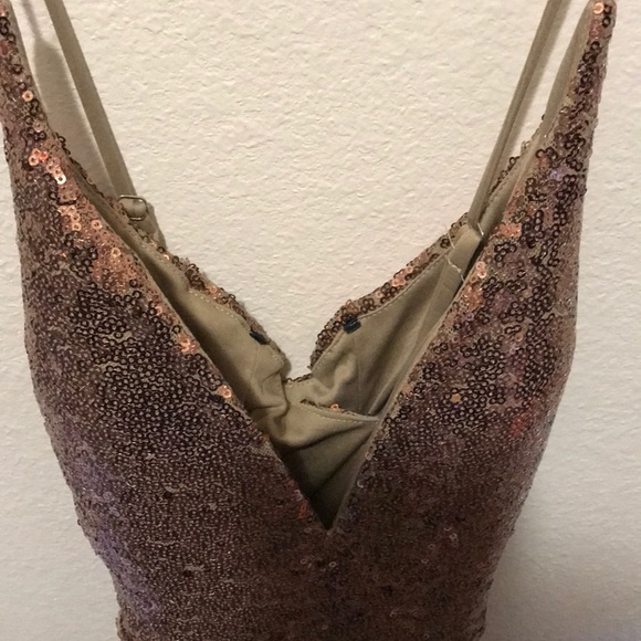 Perfect holiday party dress - Picture 2 of 7